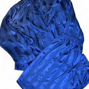 Blue Satin Striped  Luxury Pajama Set Sz Medium